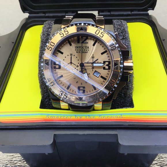 INVICTA RESERVE Excursion ~ NWT - Picture 4 of 6